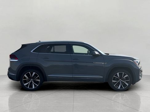 New 2026 Volkswagen Atlas Cross Sport SEL Premium R-Line AWD/4WD image 8