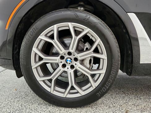 Used 2022 BMW X7 xDrive40i w/ Executive Package AWD/4WD image 30
