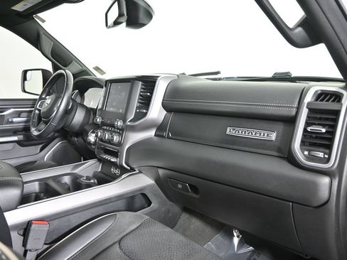 Used 2020 RAM 1500 Laramie w/ Sport Appearance Package AWD/4WD image 15