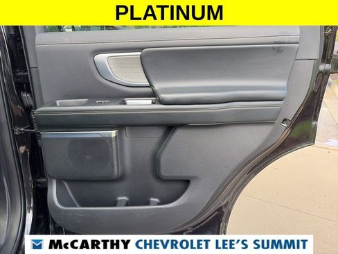Used 2025 Ford Expedition Platinum AWD/4WD image 44