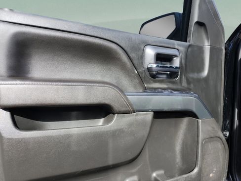 Used 2017 Chevrolet Silverado 1500 LT w/ Texas Edition image 15