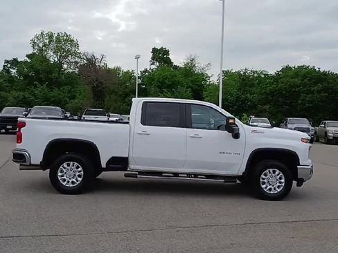 Certified 2025 Chevrolet Silverado 2500 LT AWD/4WD image 9