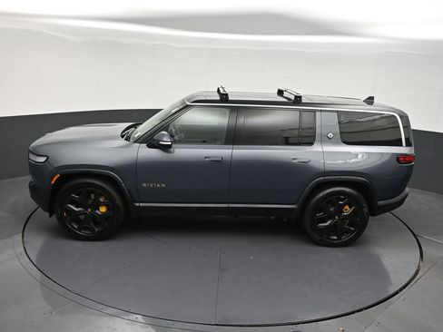 Used 2022 Rivian R1S Launch Edition Quad AWD/4WD image 17