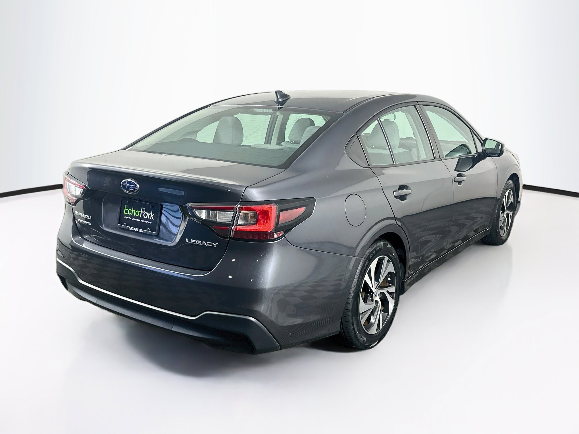 Used 2023 Subaru Legacy Premium AWD/4WD image 9