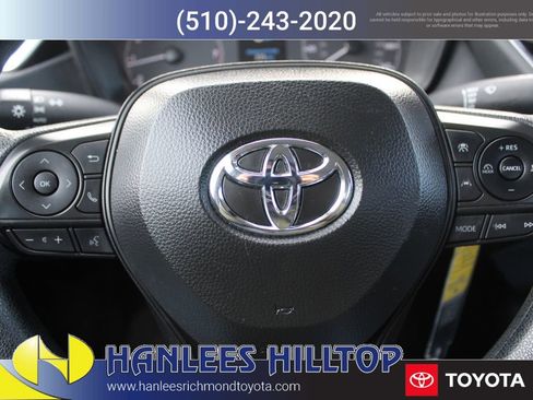 Used 2024 Toyota Corolla LE image 25