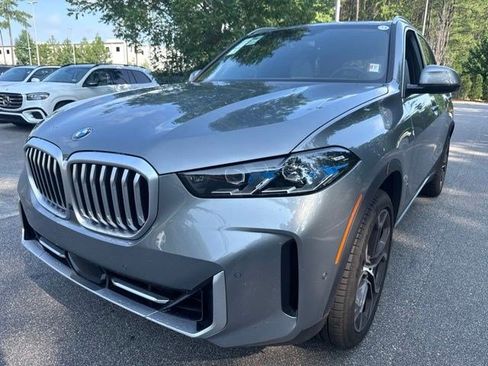 Used 2026 BMW X5 xDrive40i w/ Climate Comfort Package AWD/4WD image 1