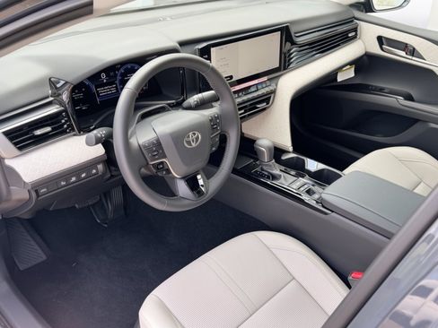 Used 2026 Toyota Camry XLE w/ Premium Plus Package FWD image 4