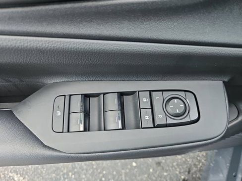 New 2026 Toyota Prius Plug-In Hybrid image 17