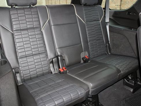 Used 2021 Cadillac Escalade Premium Luxury Platinum image 20