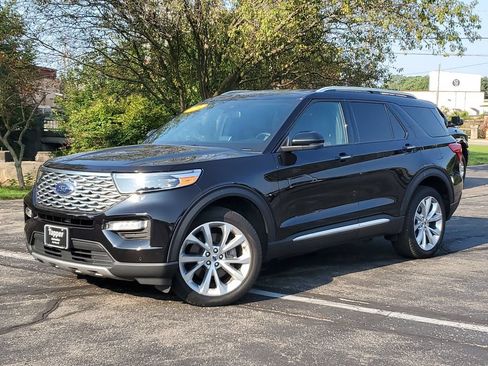 Used 2022 Ford Explorer Platinum w/ Technology Package AWD/4WD image 30