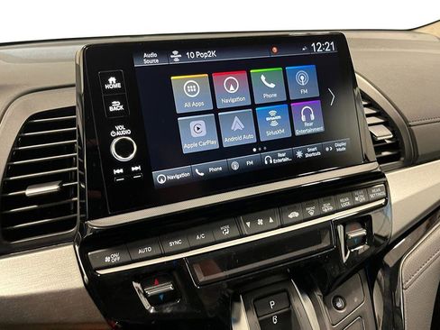 New 2026 Honda Odyssey Touring image 19
