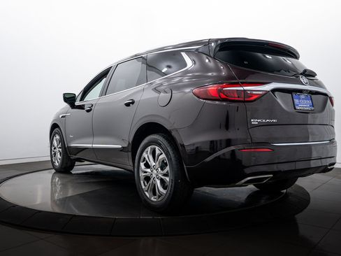 Used 2021 Buick Enclave Avenir w/ Avenir Technology Package image 5
