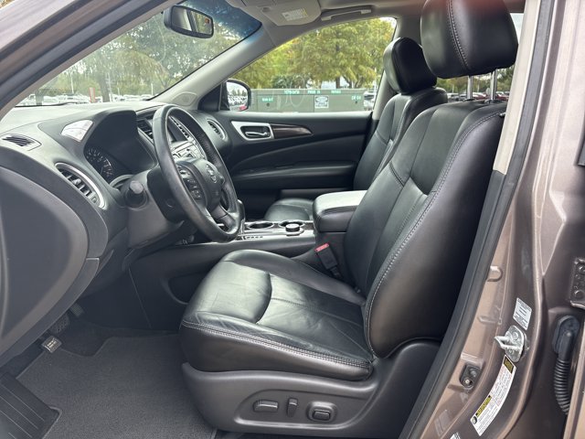 Used 2014 Nissan Pathfinder SL w/ SL Premium Package AWD/4WD image 24