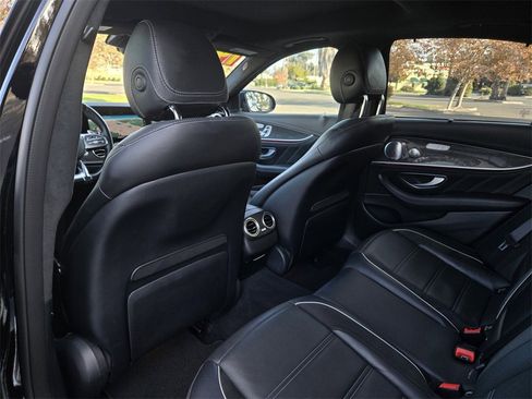 Used 2019 Mercedes-Benz E 63 AMG S image 21
