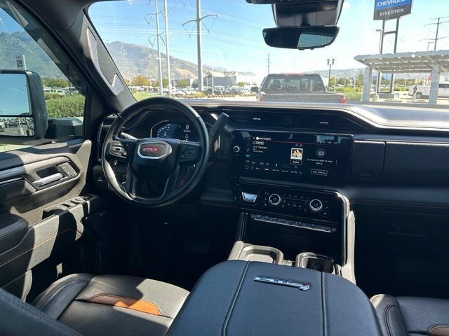 Used 2025 GMC Sierra 3500 AT4 w/ AT4 Premium Plus Package AWD/4WD image 31