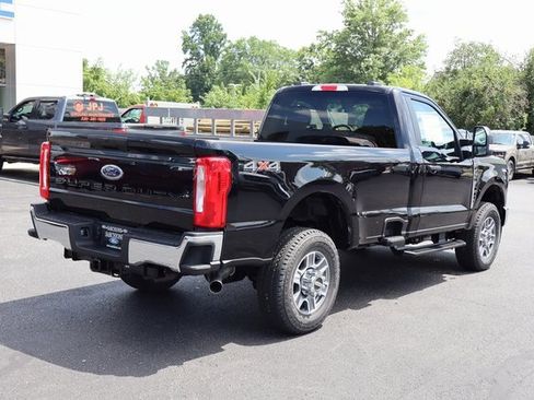 New 2025 Ford F350 XLT image 3