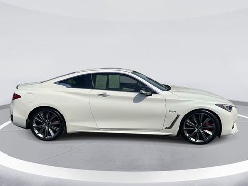 Used 2020 INFINITI Q60 Red Sport 400 RWD image 3