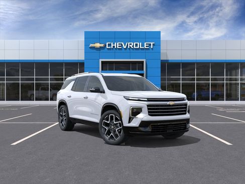 New 2026 Chevrolet Traverse High Country w/ LPO, Floor Liner Package AWD/4WD image 1