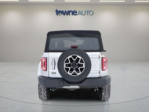 Used 2023 Ford Bronco Outer Banks AWD/4WD image 4
