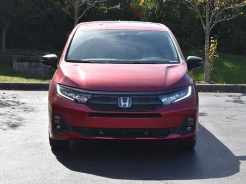 New 2026 Honda Odyssey Sport-L image 2
