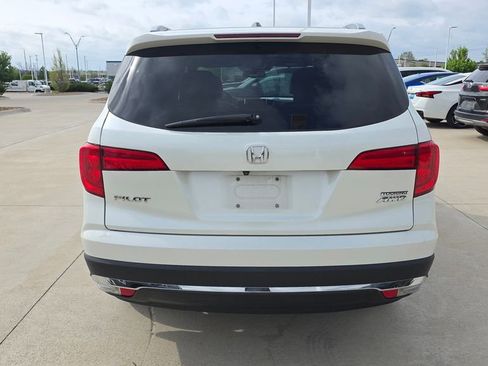 Used 2016 Honda Pilot Touring image 4