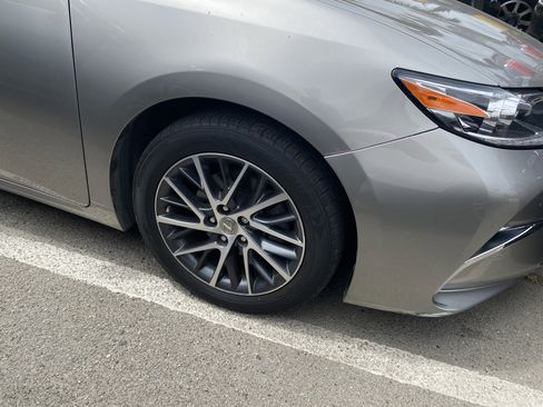 Used 2017 Lexus ES 350 FWD image 24