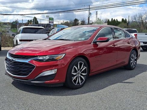 Used 2024 Chevrolet Malibu RS FWD image 3
