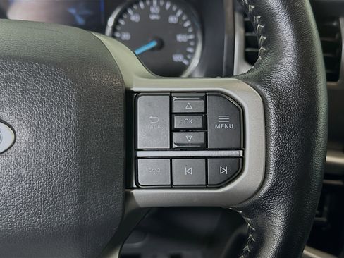 Used 2024 Ford Expedition Max XLT image 17