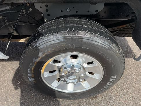 Used 2010 Ford F250 Lariat AWD/4WD image 11