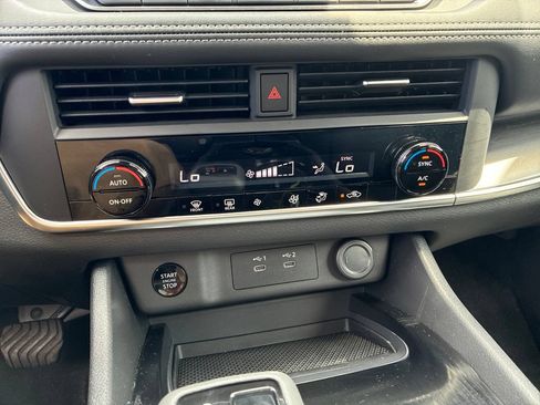 Certified 2026 Nissan Rogue SV AWD/4WD image 21