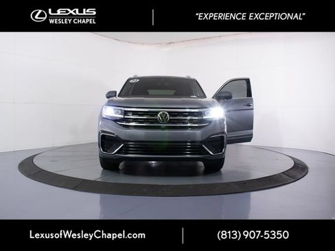 Used 2023 Volkswagen Atlas SEL Premium AWD/4WD image 25