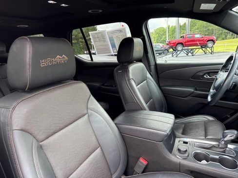 Used 2023 Chevrolet Traverse High Country w/ LPO, Floor Liner Package image 11