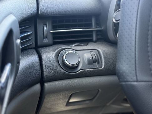 Used 2015 Chevrolet Malibu LS image 26