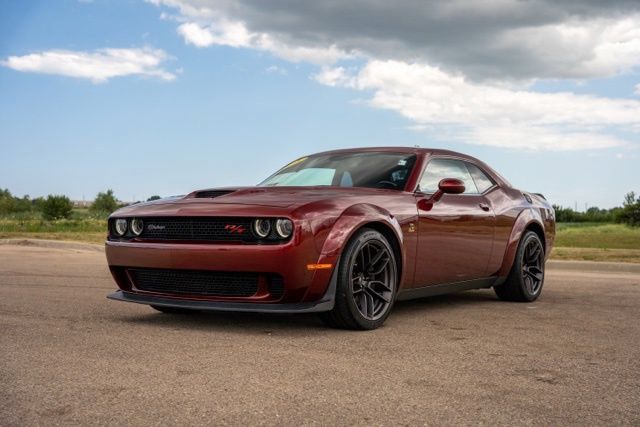 Used 2021 Dodge Challenger R/T Scat Pack RWD image 3