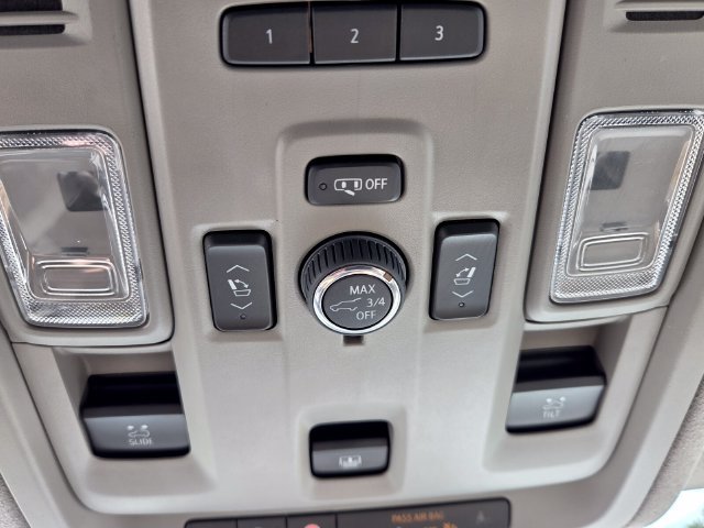 Used 2023 Cadillac Escalade Sport Platinum AWD/4WD image 40