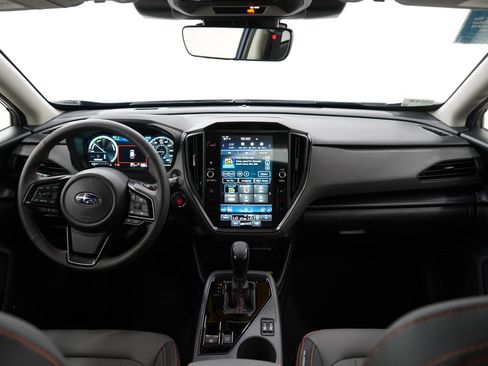 Certified 2026 Subaru Crosstrek 2.5i Limited w/ Crosstrek Mirror Package AWD/4WD image 13