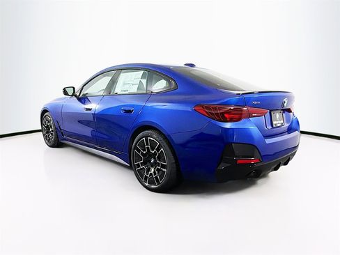 New 2026 BMW 430i xDrive w/ M Sport Package image 5