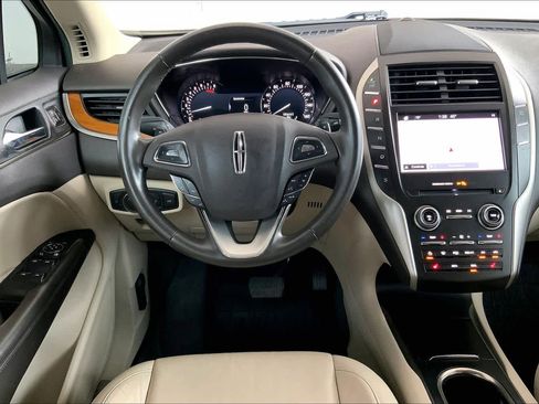 Used 2018 Lincoln MKC Select w/ Select Plus Package image 5