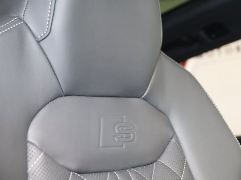 Used 2024 Audi SQ8 Premium Plus image 15