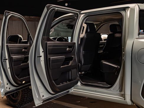 Used 2022 Toyota Tundra Limited w/ TRD Off-Road Package image 29