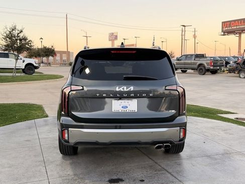 Used 2023 Kia Telluride SX X-Line image 3