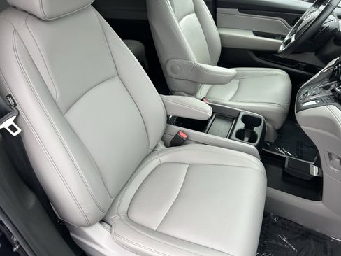 Certified 2023 Honda Odyssey EX-L image 10