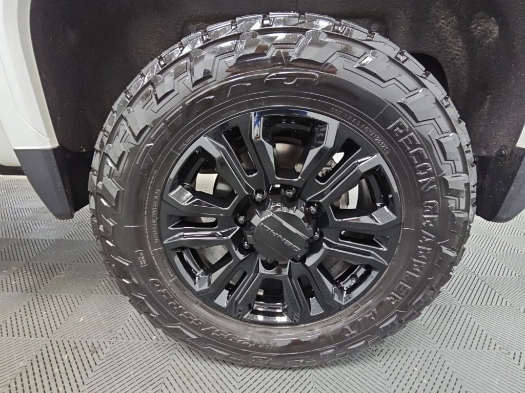 Used 2025 GMC Sierra 2500 Denali Ultimate AWD/4WD image 46
