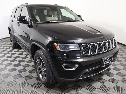 Used 2019 Jeep Grand Cherokee Limited w/ Luxury Group II AWD/4WD image 9