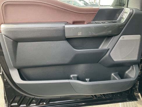 Used 2023 Ford F150 Lariat w/ Equipment Group 502A High image 27