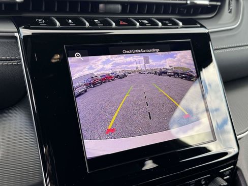 New 2025 Jeep Grand Cherokee L Laredo AWD/4WD image 4