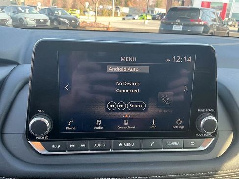 Certified 2024 Nissan Rogue SV image 16