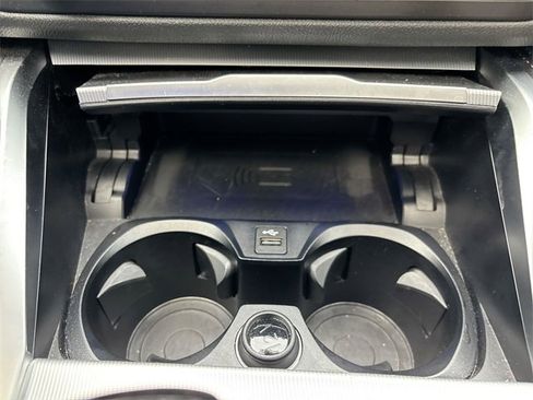 Used 2022 BMW M440i Coupe image 28