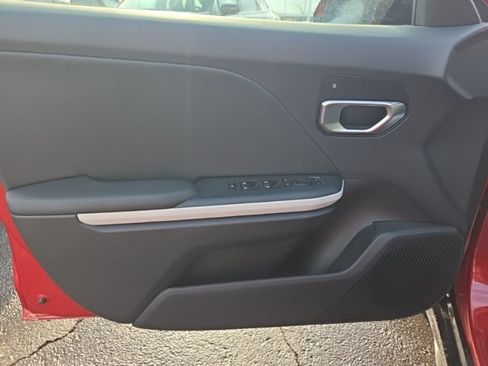 New 2025 Kia K4 GT-Line w/ GT-Line Sunroof Package FWD image 21