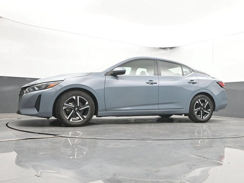 Used 2024 Nissan Sentra SV FWD image 47